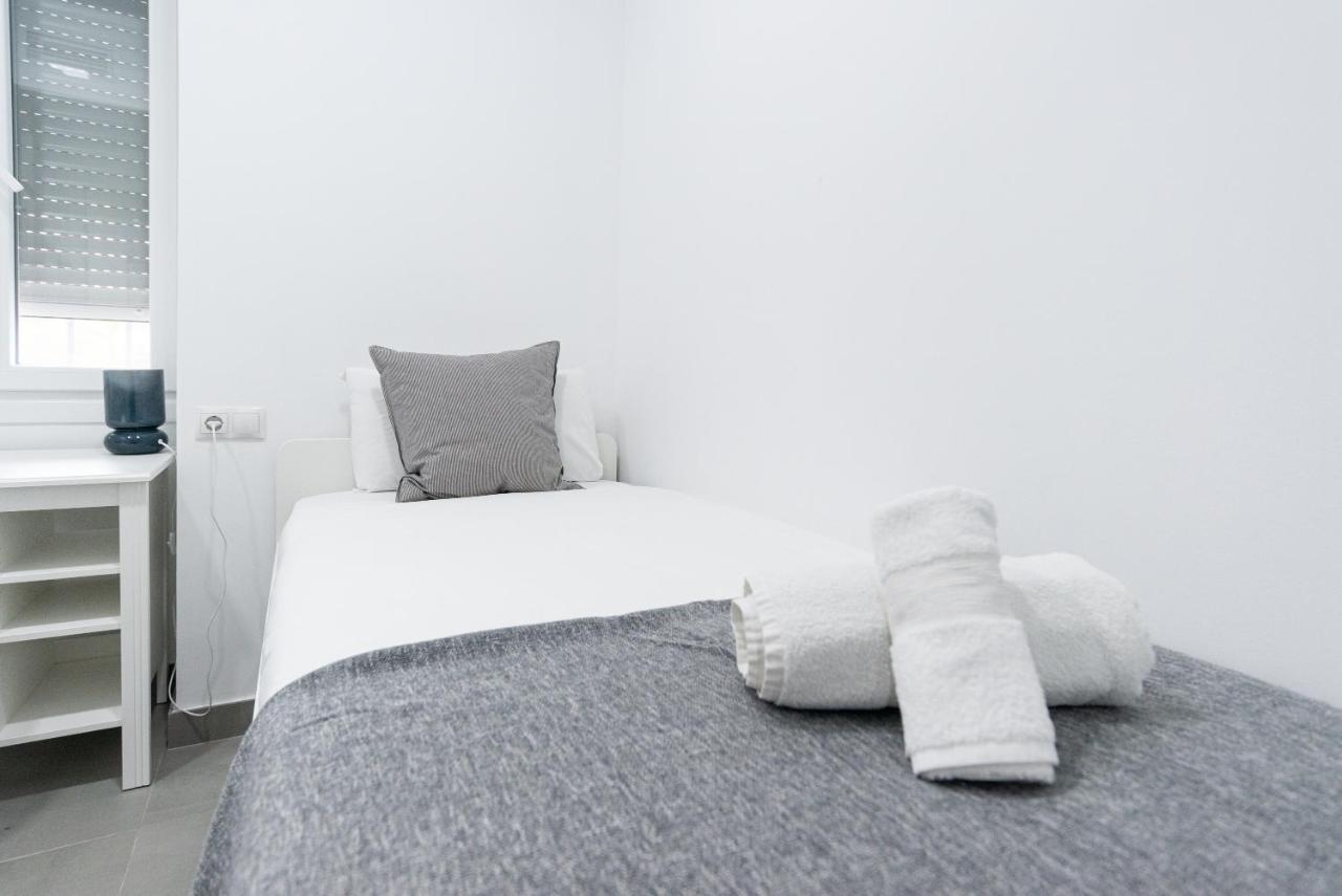 Alferez III By Ele Apartments Málaga Exteriör bild