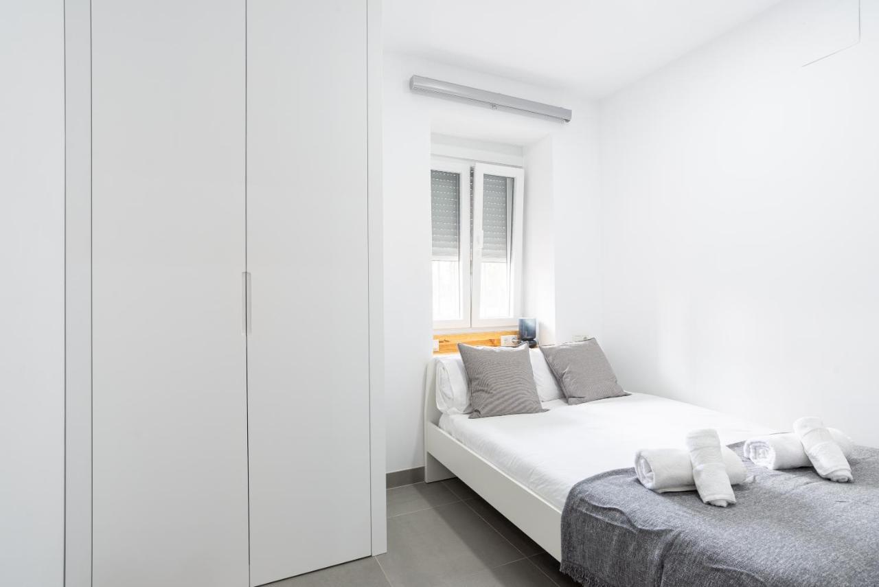 Alferez III By Ele Apartments Málaga Exteriör bild